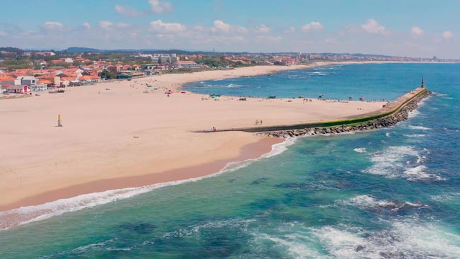 12 das melhores praias do Douro Litoral Conheça as melhores praias do Douro Litoral. São maravilhosas e prometem momentos muito bem passados para toda a família.