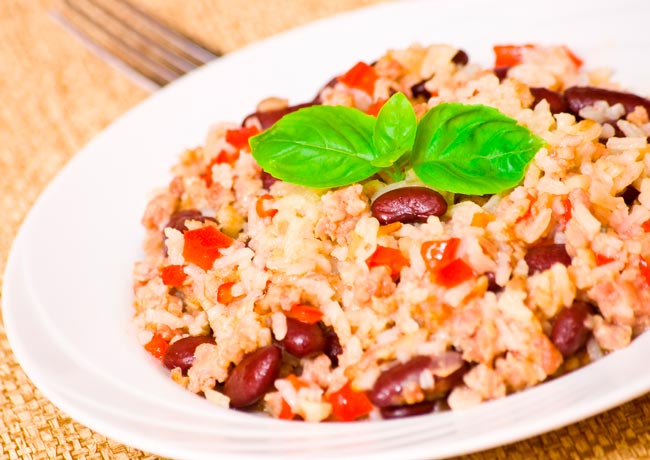 Arroz de feijão à portuguesa Descubra a explosão de sabores de um arroz de feijão irresistível. Uma receita clássica da cozinha portuguesa.