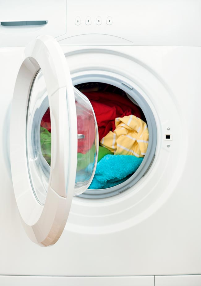 Como evitar mau cheiro na máquina da roupa Reunimos um conjunto de recomendações que farão toda a diferença. Conheça alguns truques que evitam o mau cheiro na máquina da roupa.