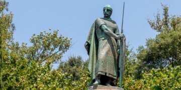 vai ter estátua em Zamora
