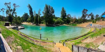 Conheça os diversos encantos e qualidades da Praia Fluvial dos Olhos da Fervença que assegura uma experiência memorável.