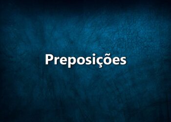 Aprenda tudo sobre as preposições com o nosso guia completo. Descubra os todos os tipos de preposições, variantes e locuções prepositivas.