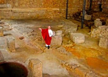 Há construções que contam estórias, como o Teatro Romano de Lisboa que foi construído há 2 milénios.