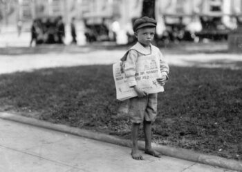 Profissões antigas que outrora empregaram milhares de portugueses, mas que perderam utilidade ou foram ultrapassadas pela evolução da sociedade.