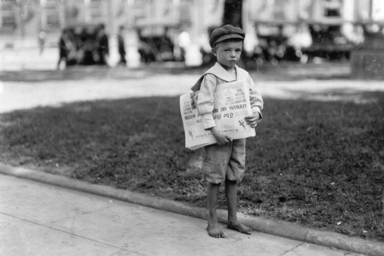 Profissões antigas que outrora empregaram milhares de portugueses, mas que perderam utilidade ou foram ultrapassadas pela evolução da sociedade.