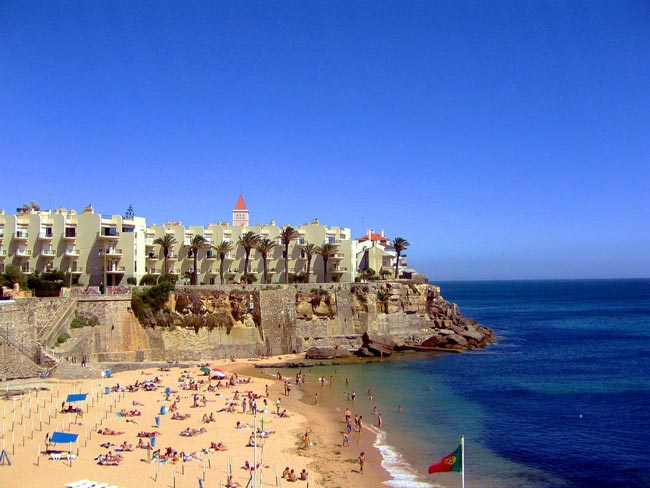 12 das melhores praias de Carcavelos e arredores Fique a conhecer praias de Carcavelos que são autênticos paraísos