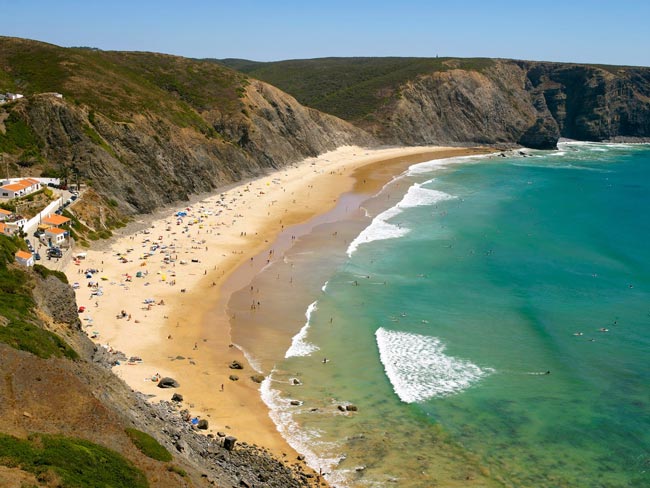7 das melhores praias de Odeceixe e arredores As melhores praias de Odeceixe e arredores são autênticos paraísos para umas férias de verão memoráveis.
