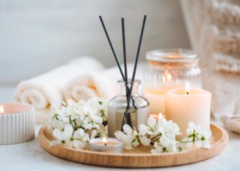 10 formas simples, rápidas e eficientes de perfumar a casa e deixá-la com um aroma acolhedor.