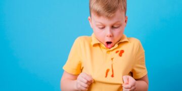 Dicas infalíveis e produtos caseiros que vão deixar suas peças impecáveis.