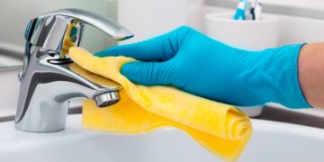 Simplifique a sua rotina de limpeza e aprenda a limpar a casa de banho e a cozinha com bicarbonato de sódio