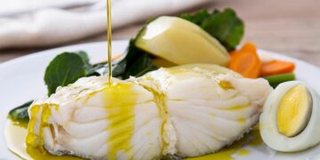 Tem a certeza que sabe quanto tempo demora a cozer bacalhau? Parece ser uma tarefa simples, no entanto, são necessárias algumas dicas.