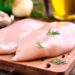 Quer saber por quanto tempo pode deixar o frango no frigorífico antes de cozinhá-lo? Descubra a resposta e evite desperdícios!