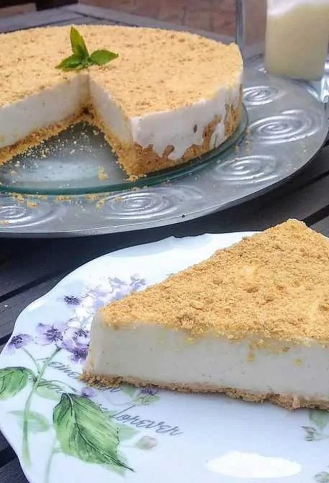 Semifrio de bolacha e natas Simples de fazer e com um sabor incrível, é a opção perfeita para encantar os seus convidados.