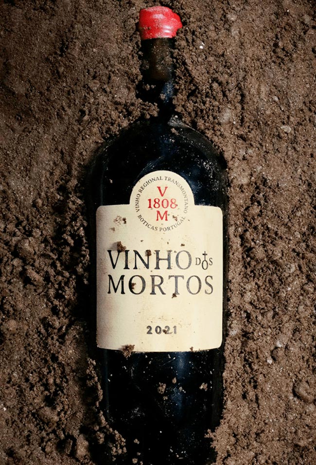 Jornalista espanhol rendido ao Vinho dos Mortos em Boticas O Vinho dos Mortos de Boticas encantou um jornalista espanhol em visita à região. Descubra mais sobre esta maravilha portuguesa.