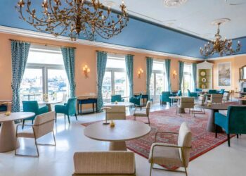 Viva uma experiência gastronómica memorável em 10 dos melhores restaurantes do Porto! Sabores que encantam tudo e todos.