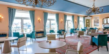 Viva uma experiência gastronómica memorável em 10 dos melhores restaurantes do Porto! Sabores que encantam tudo e todos.