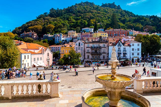 25 dos Centros Históricos mais bonitos de Portugal Descubra os 25 Centros Históricos mais bonitos de Portugal e mergulhe na riqueza cultural e arquitetónica do país.