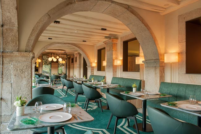 10 dos melhores restaurantes do Porto em 2023 Viva uma experiência gastronómica memorável em 10 dos melhores restaurantes do Porto! Sabores que encantam tudo e todos.