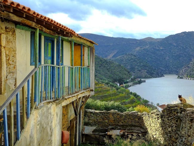 10 aldeias de visita obrigatória no Norte de Portugal Explore o charme e a beleza destes tesouros escondidos! Descubra 10 aldeias de visita obrigatória no Norte de Portugal que são encantadoras!