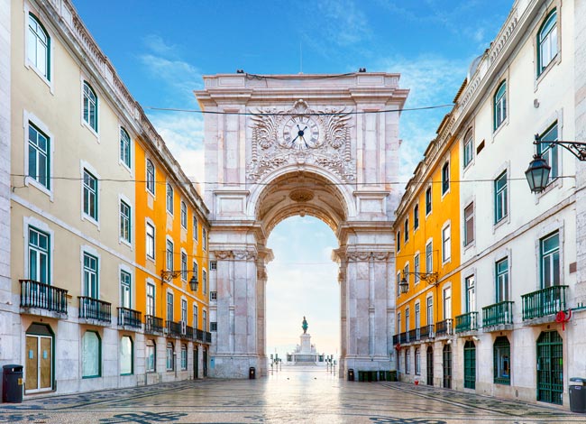 25 dos Centros Históricos mais bonitos de Portugal Descubra os 25 Centros Históricos mais bonitos de Portugal e mergulhe na riqueza cultural e arquitetónica do país.