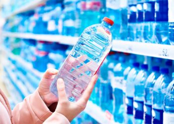 Deixe uma herança sem preço para as gerações futuras. Use água filtrada e deixe de comprar água engarrafada no supermercado.