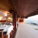 Com ambientes incríveis e decoração única. Descubra os 10 restaurantes mais bonitos do Porto e desfrute de uma experiência gastronómica inesquecível!