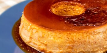 Reviva memórias de infância com um delicioso pudim caseiro da avó! Descubra todos os segredos desta clássica receita e deixe todos rendidos!