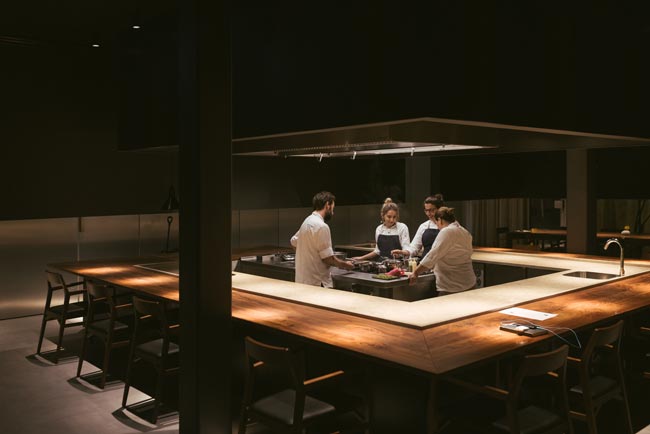 10 dos restaurantes mais românticos de Lisboa Desfrute de uma atmosfera romântica, excelente serviço e pratos incríveis!