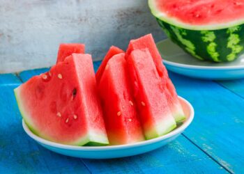 Conheça dez excelentes razões para fazer da melancia a sua aliada diária!