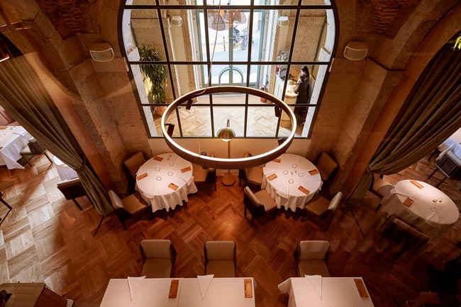 10 dos restaurantes mais românticos de Lisboa Desfrute de uma atmosfera romântica, excelente serviço e pratos incríveis!