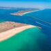 As 5 praias do Algarve com as águas mais quentes Praias com espaço, beleza e água com uma temperatura muito convidativa.