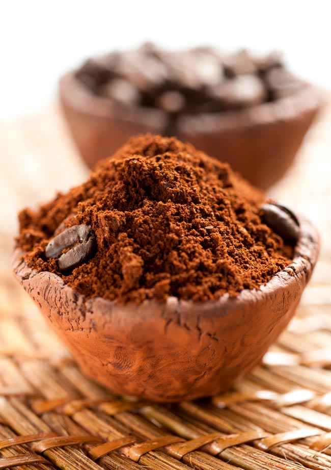 Café na pele: segredos para uma beleza radiante e natural Aprenda a usar corretamente café na pele e surpreenda-se!
