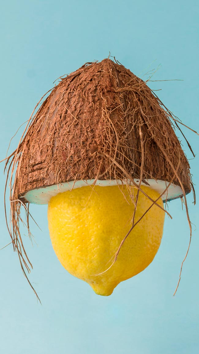 Combata os cabelos grisalhos com óleo de coco e limão Faça você mesmo! A solução caseira que combate os cabelos grisalhos.