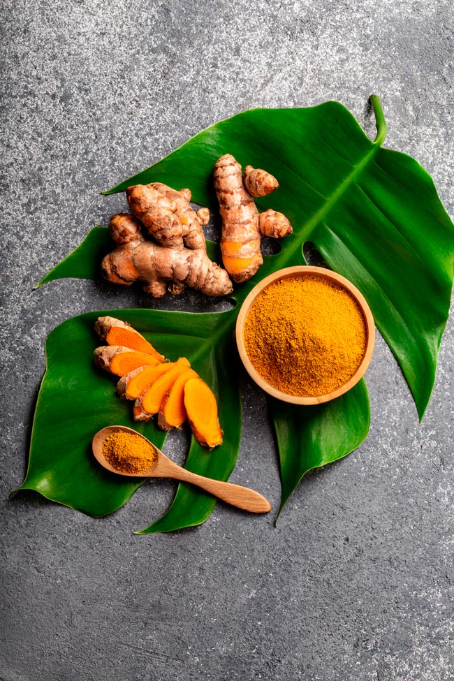 Curcuma é um alimento poderoso com propriedades incríveis Descubra os segredos ocultos da curcuma: um alimento poderoso!