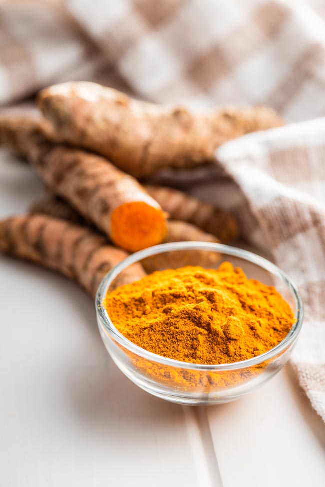 Curcuma é um alimento poderoso com propriedades incríveis Descubra os segredos ocultos da curcuma: um alimento poderoso!