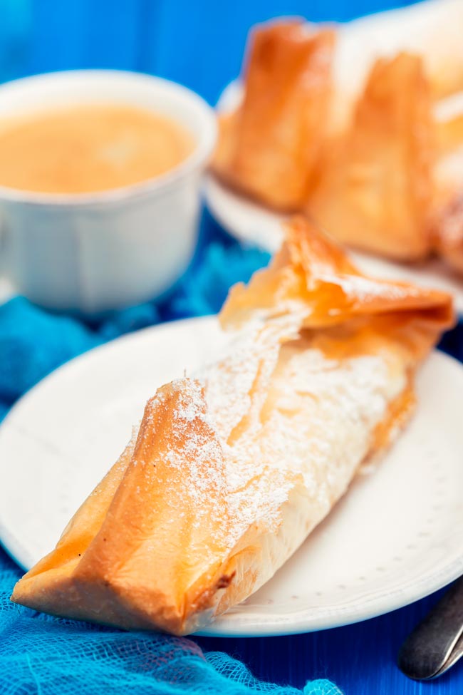 Pastéis de Tentúgal caseiros Aprecie a tradição e o sabor irresistível destes doces tradicionais!