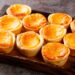 Experimente as famosas e autênticas Queijadas de Sintra, uma delícia tradicional!
