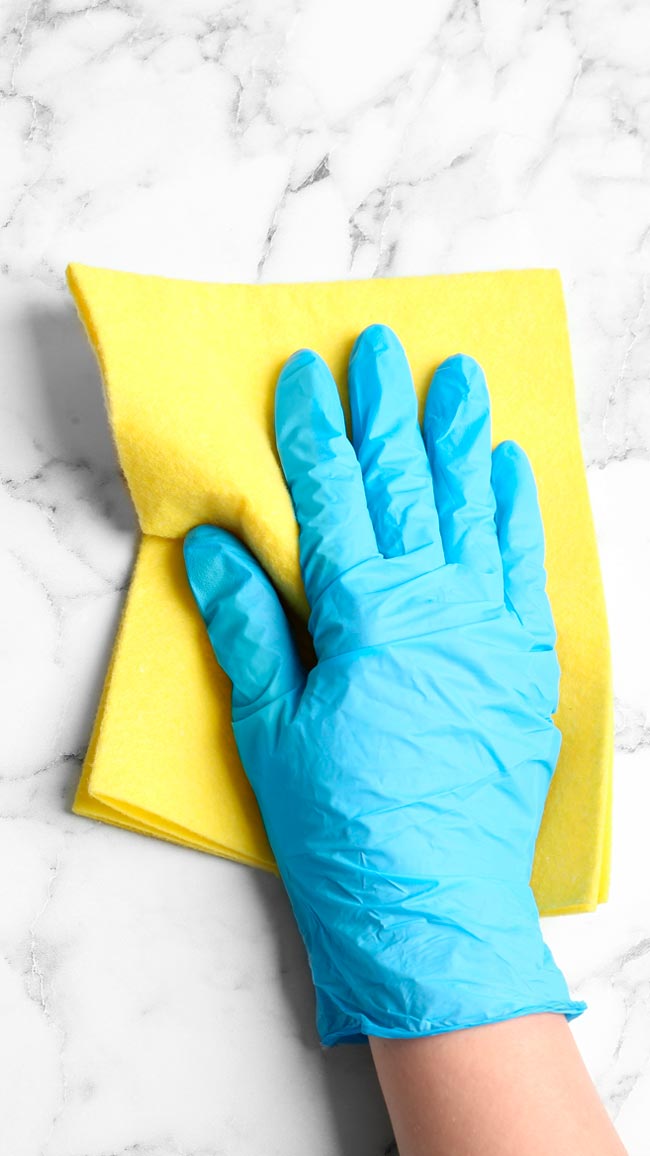Aprenda a limpar superfícies de mármore como um profissional Dicas essenciais para manter as suas superfícies de mármore deslumbrantes!