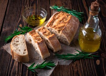 Saiba como congelar pão adequadamente e evitar desperdícios.