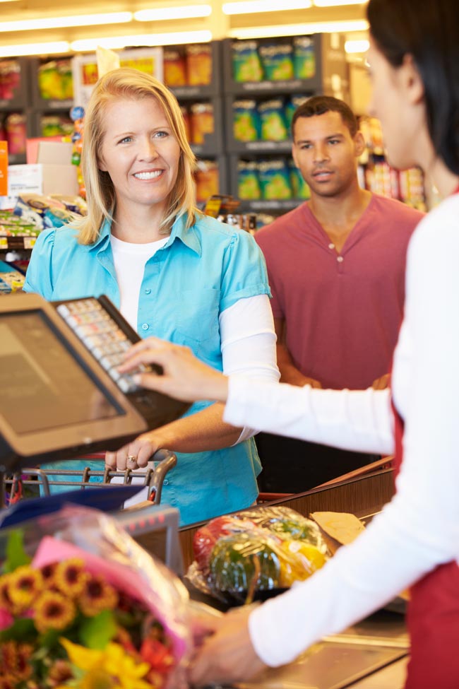 Como gastar menos no supermercado Saiba como gastar menos no supermercado sem comprometer a qualidade das suas compras.