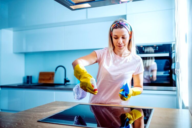 Mantenha a sua cozinha higienizada e acolhedora com nossas dicas especializadas.