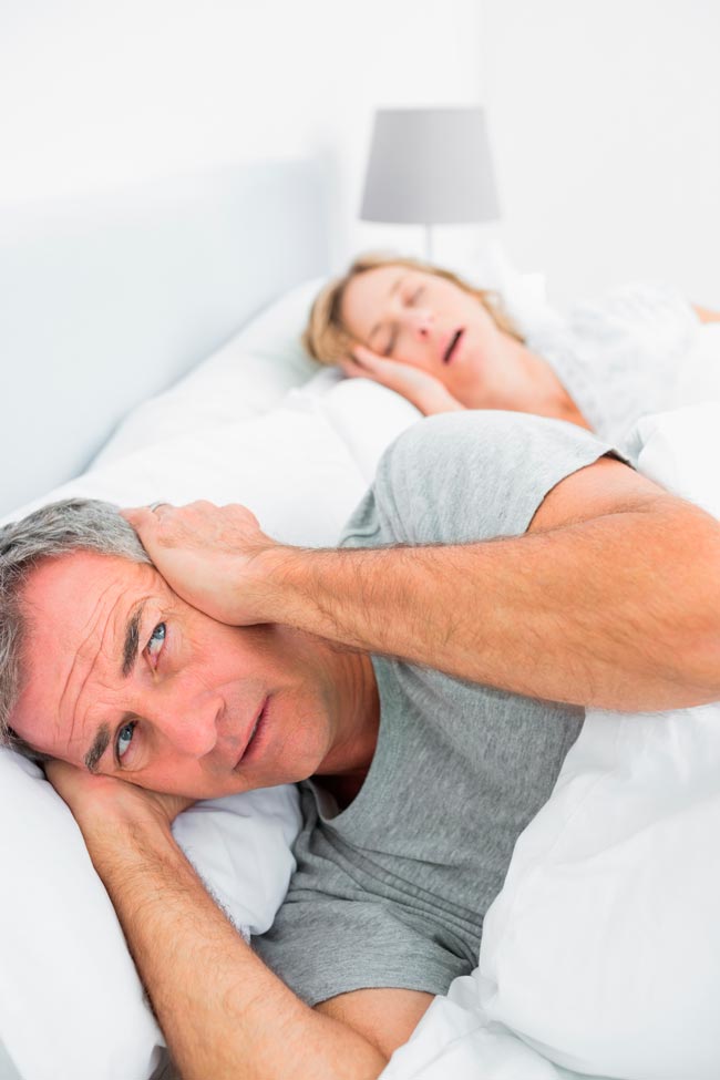 Diga adeus ao ressonar e tenha noites de sono tranquilas Cansado do ressonar? Dormir bem é possível! Descubra soluções para noites de sono tranquilas e desfrute de um sono revigorante.