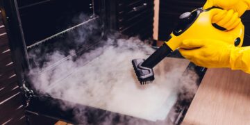 Descubra todos os segredos da limpeza a vapor com nosso guia completo.