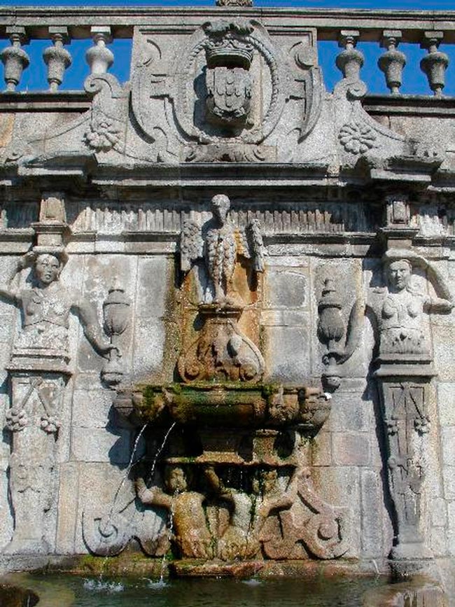 O Pelourinho falso e a Torre Medieval no Porto Histórias escondidas do Porto! Viaje no tempo e conheça a herança medieval da cidade e as suas curiosidades únicas.