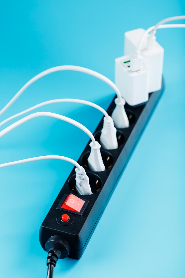 Os aparelhos domésticos que consomem mais energia Não desperdice dinheiro! Conheça os principais vilões do seu consumo energético!