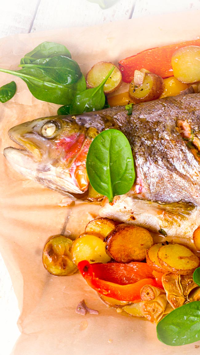 Peixe no forno à portuguesa A tradição à mesa com a melhor receita de peixe no forno à portuguesa!