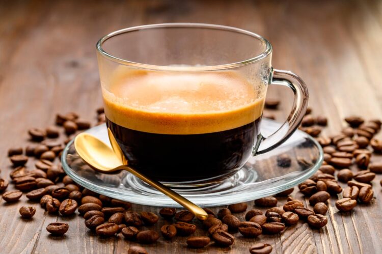 Café à portuguesa: as 15 maneiras de pedir um café em Lisboa Desvendamos as 15 maneiras de pedir um café na capital portuguesa.