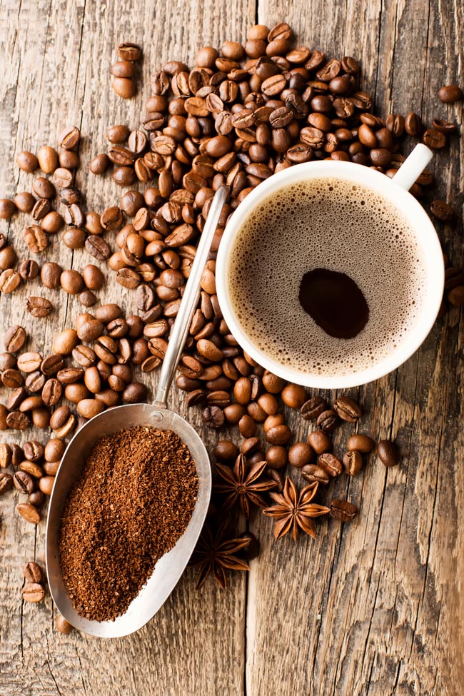 Batalha dos cafés: café expresso ou café coado? Vamos colocar o café à prova! Descubra qual a melhor opção entre expresso e coado.