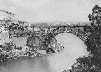 A história incrível da inauguração da Ponte D. Maria Pia no Porto