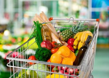 Compre com inteligência! Evite comprar estes 8 produtos no supermercado.